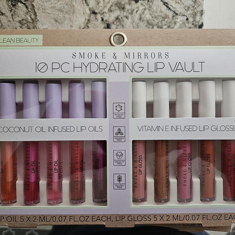 Smoke & Mirrors 10 Pc Lip Gloss Vault